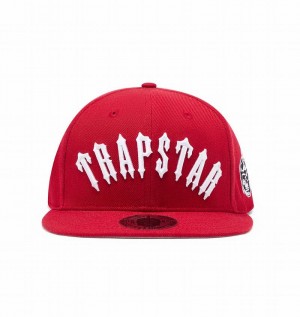 Red / White Trapstar Irongate Arch Snapback Men's Caps | ZHLAOG-928