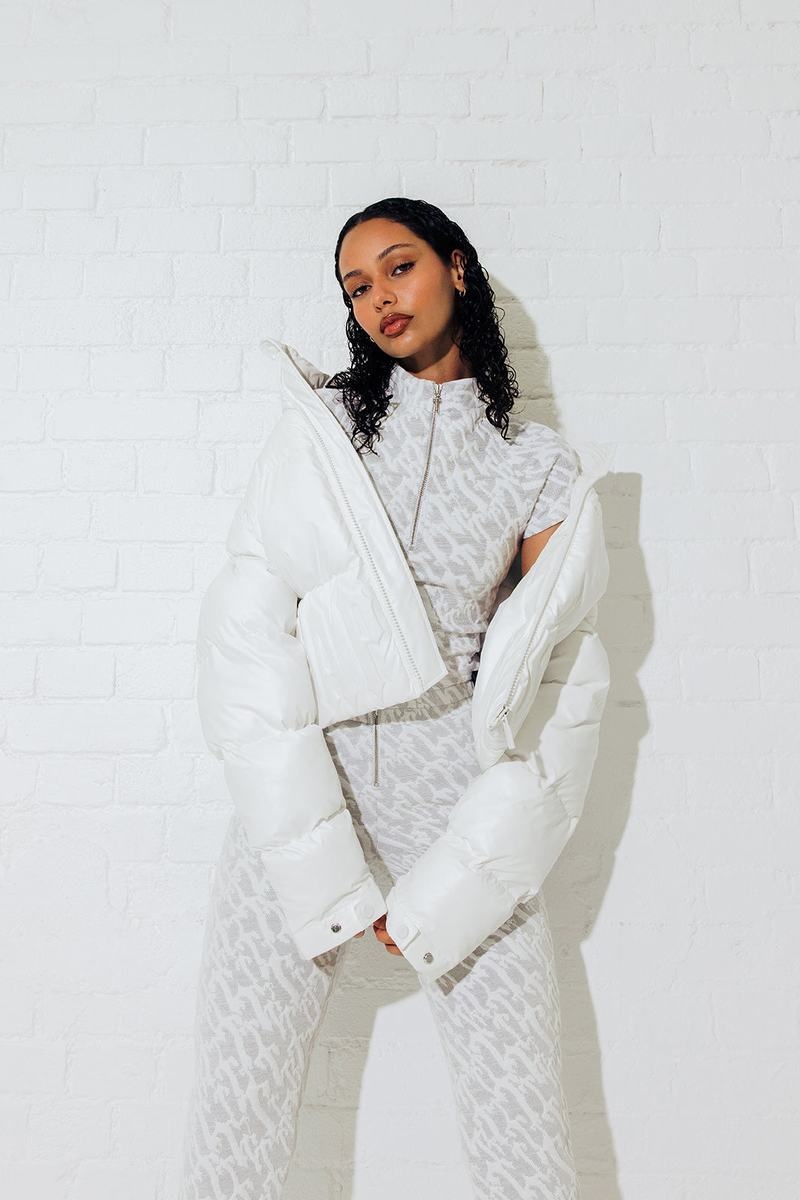 White Trapstar Irongate Embossed Puffer Women's Jackets | STGIWA-056